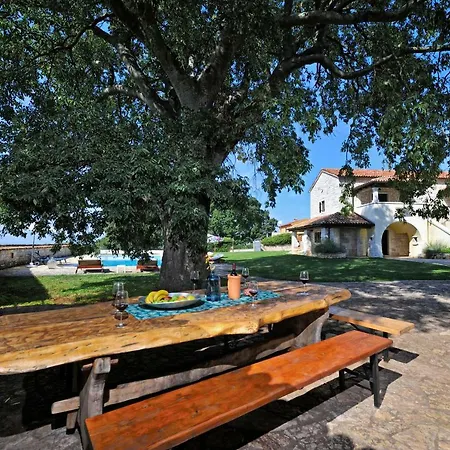 La Grande Bellezza Villa